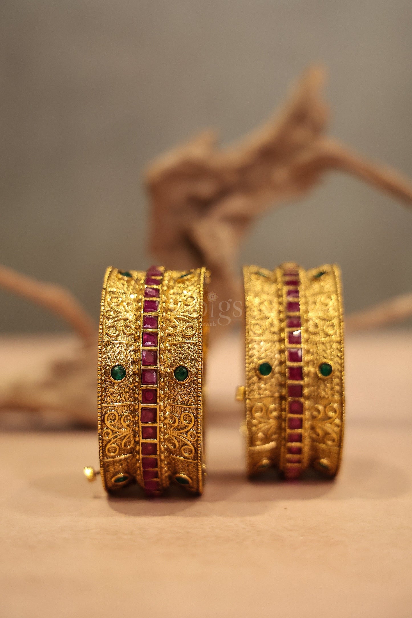 Antique screw bangle ruby row