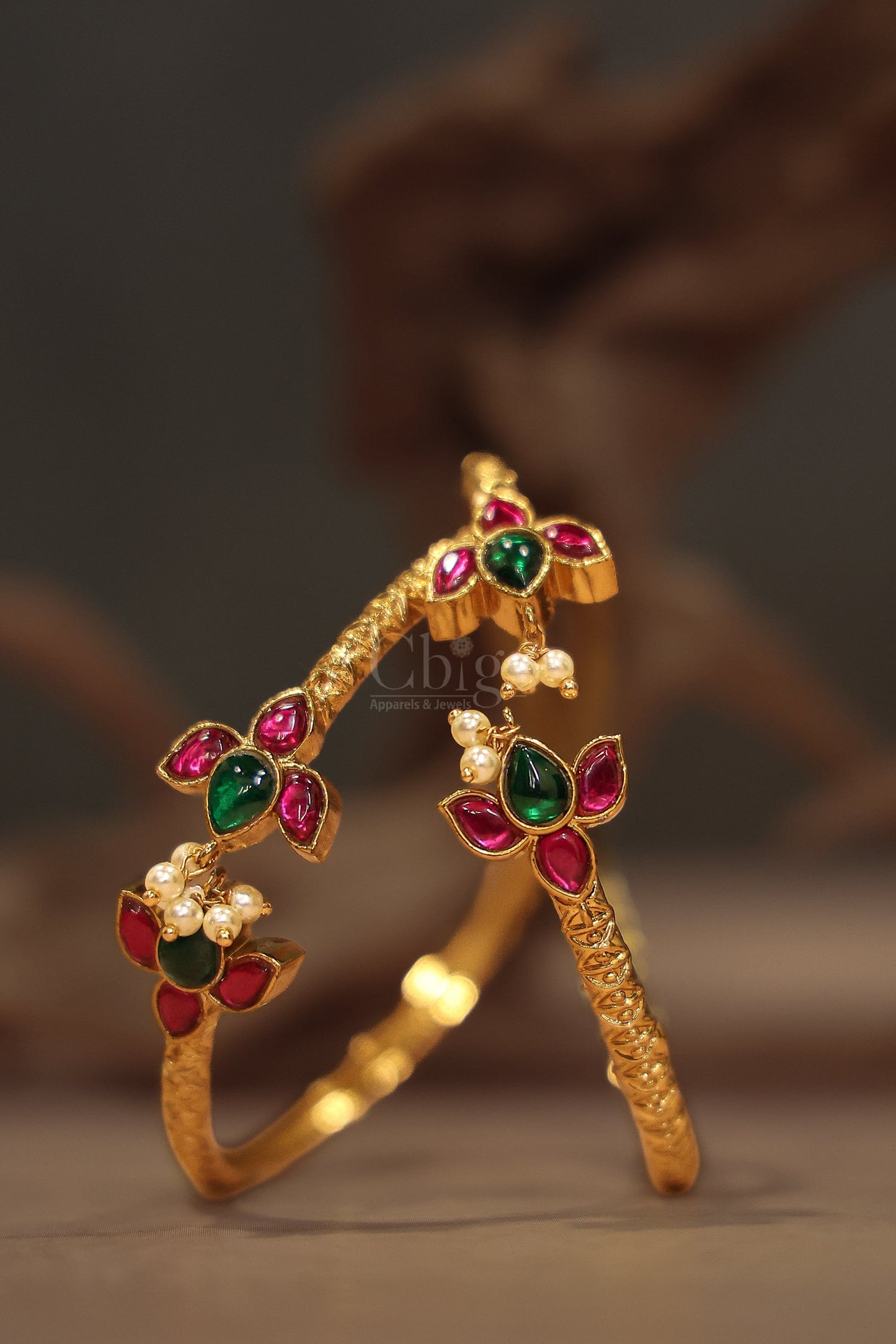 Antique kemp kada pair floral