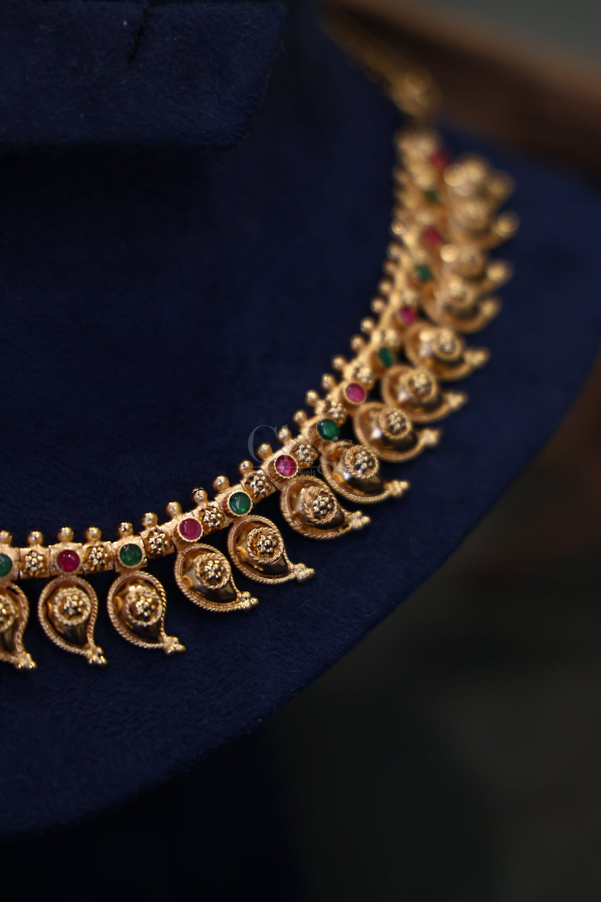 Ruby Emerald Mango Motif Kemp Necklace