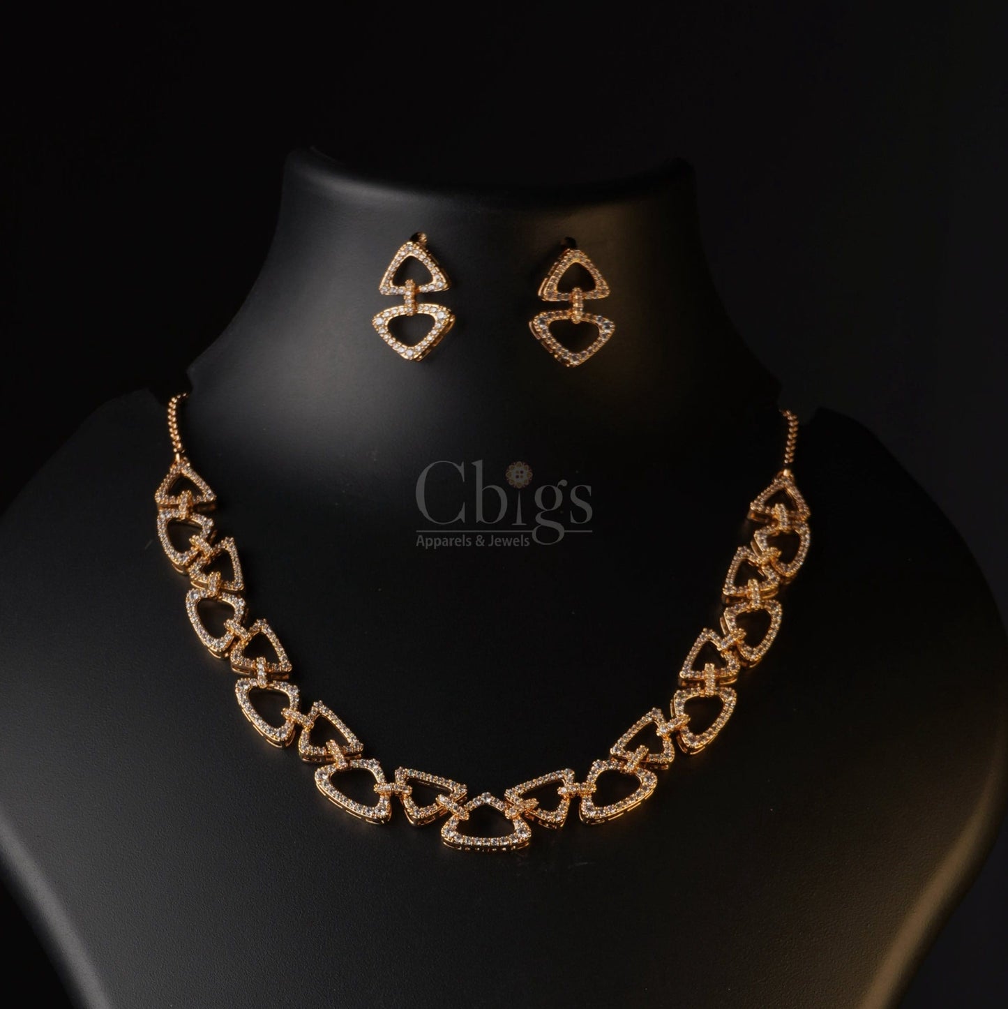 Syrah Diamond Crush Necklace Set – Modern, Sleek & Sophisticated