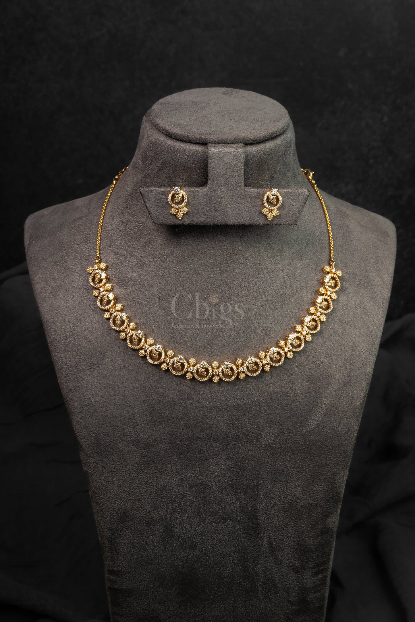 Royal Halo Diamond Crush Necklace Set (A-552)