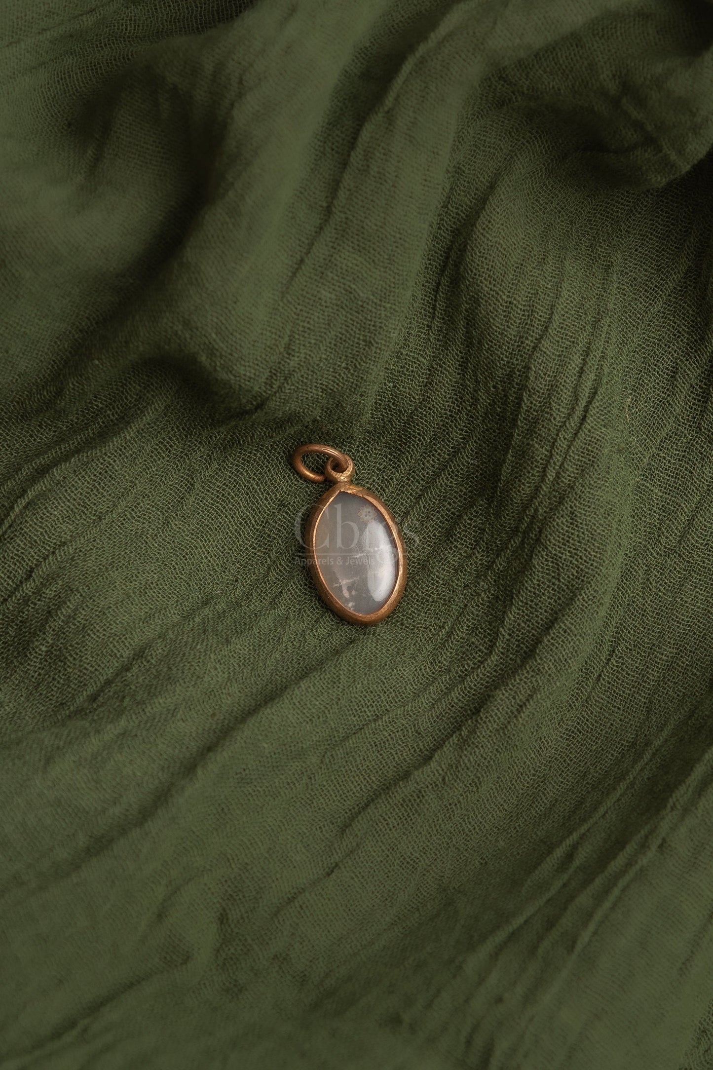 Traditional Design Pendant