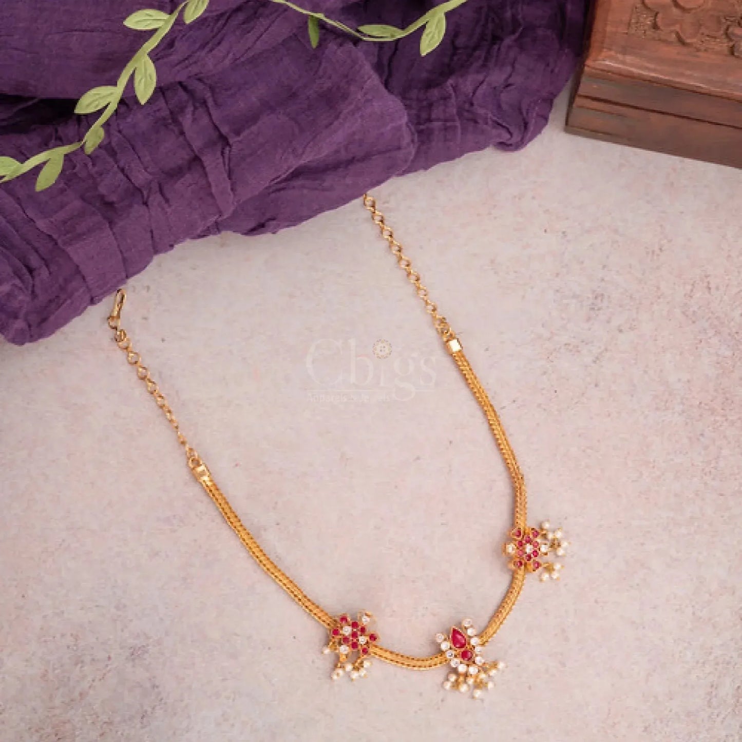 Ruhika Kemp Necklace