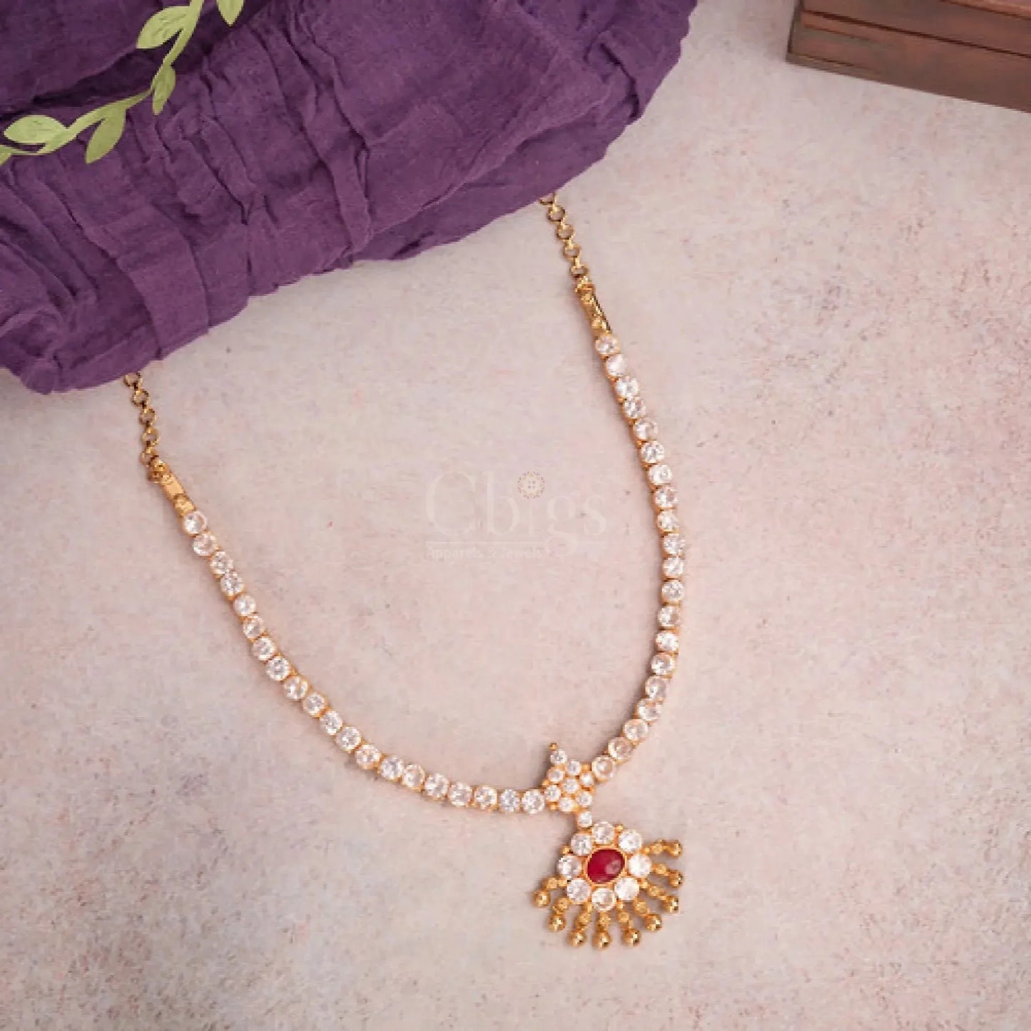 White & Ruby Kemp Stone Long Attigai