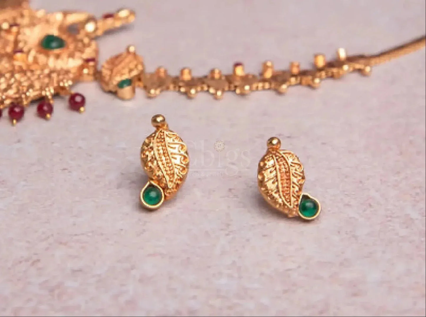 Festive Bloom Earrings