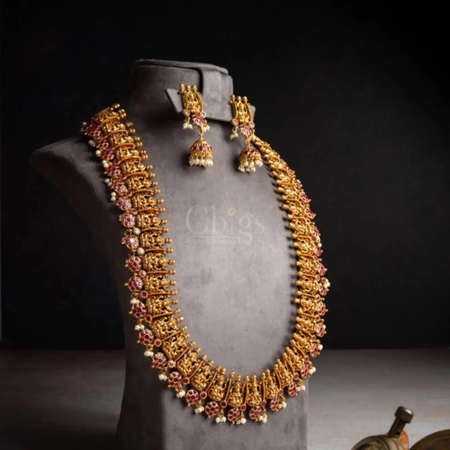 Temple-Style Gold Necklace Set with Floral and Stone Detailing