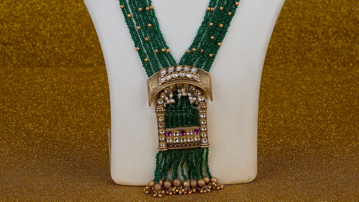Antique Emerald Bead Archway Pendant Set