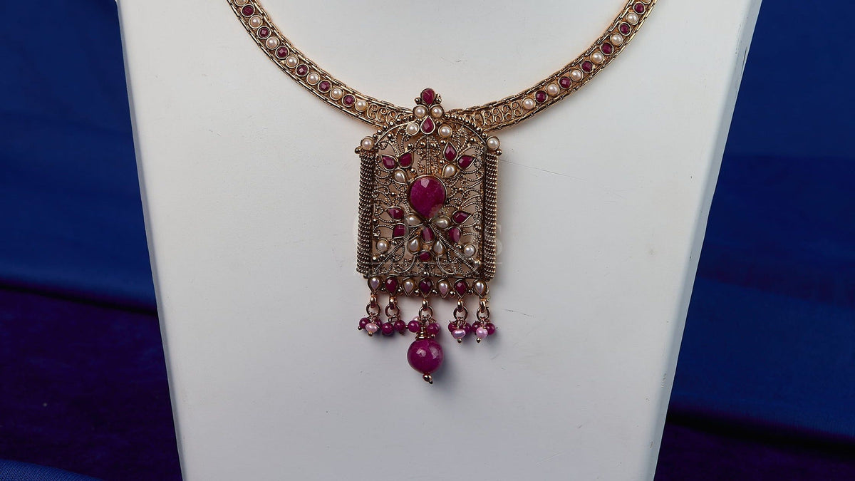 Antique Ruby Filigree Panel Pendant Set