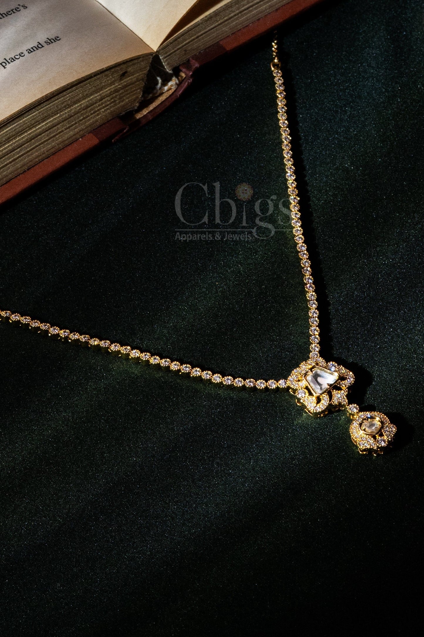 Kundan Clover Diamond Crush Necklace Set