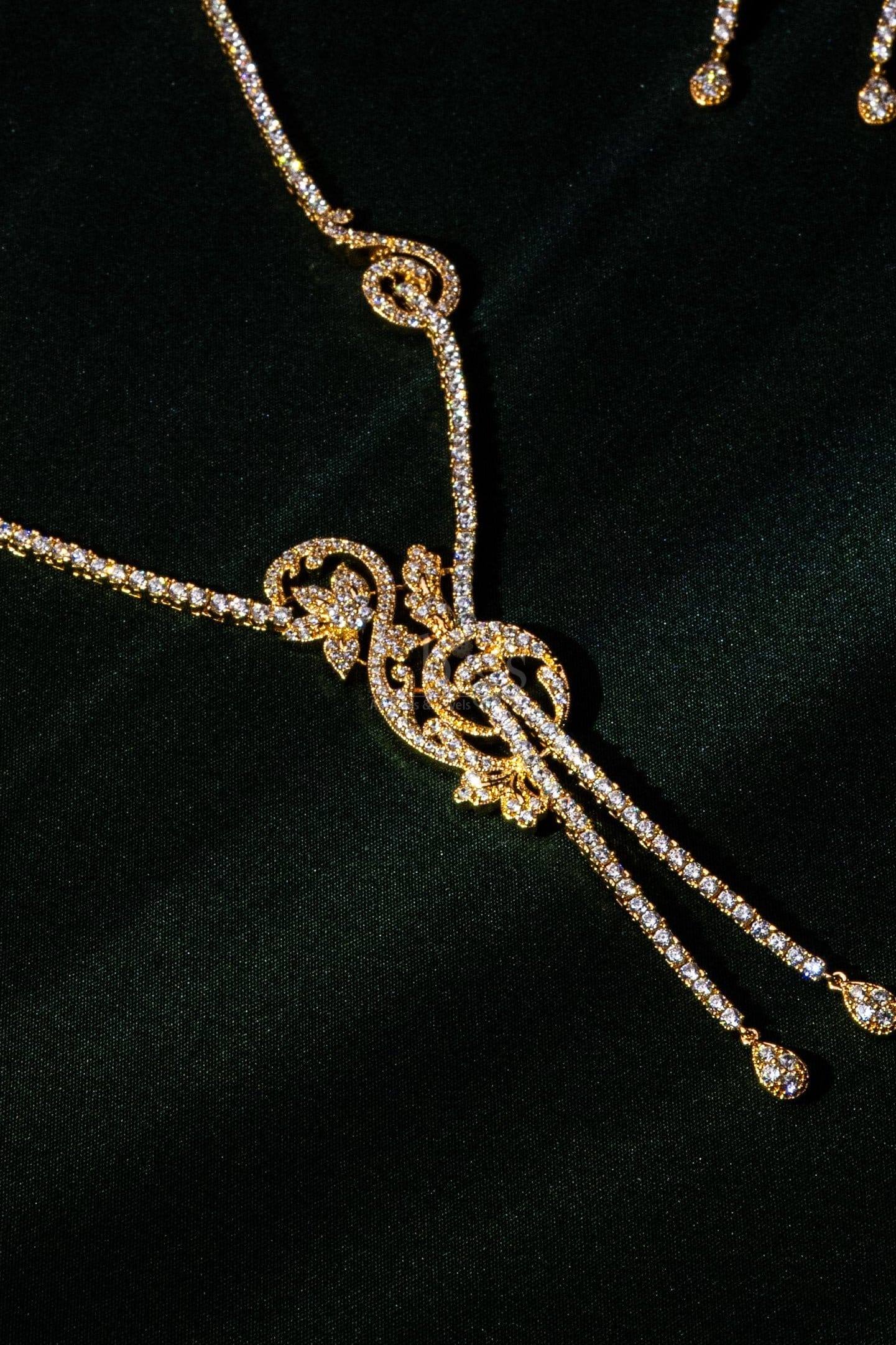 Loop Tassel Diamond Crush Necklace Set