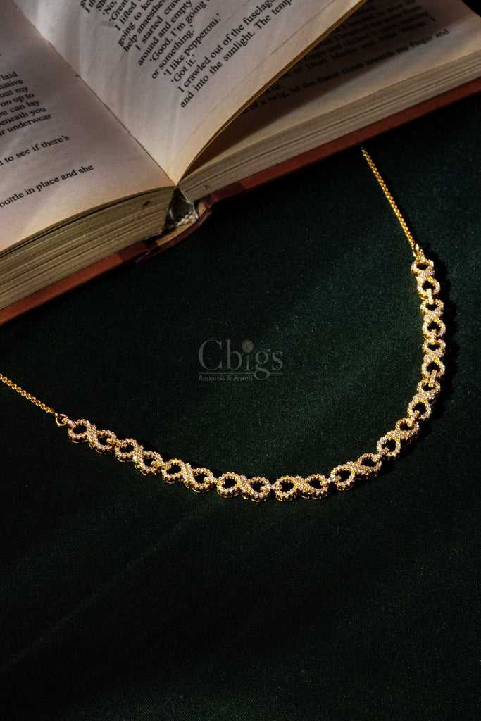 Infinity Glow Diamond Crush Necklace Set