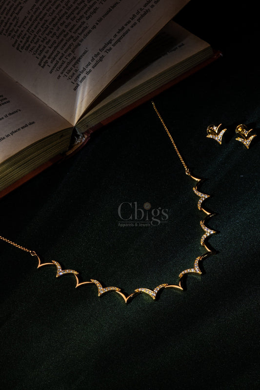Chevron Leafline Diamond Crush Necklace Set