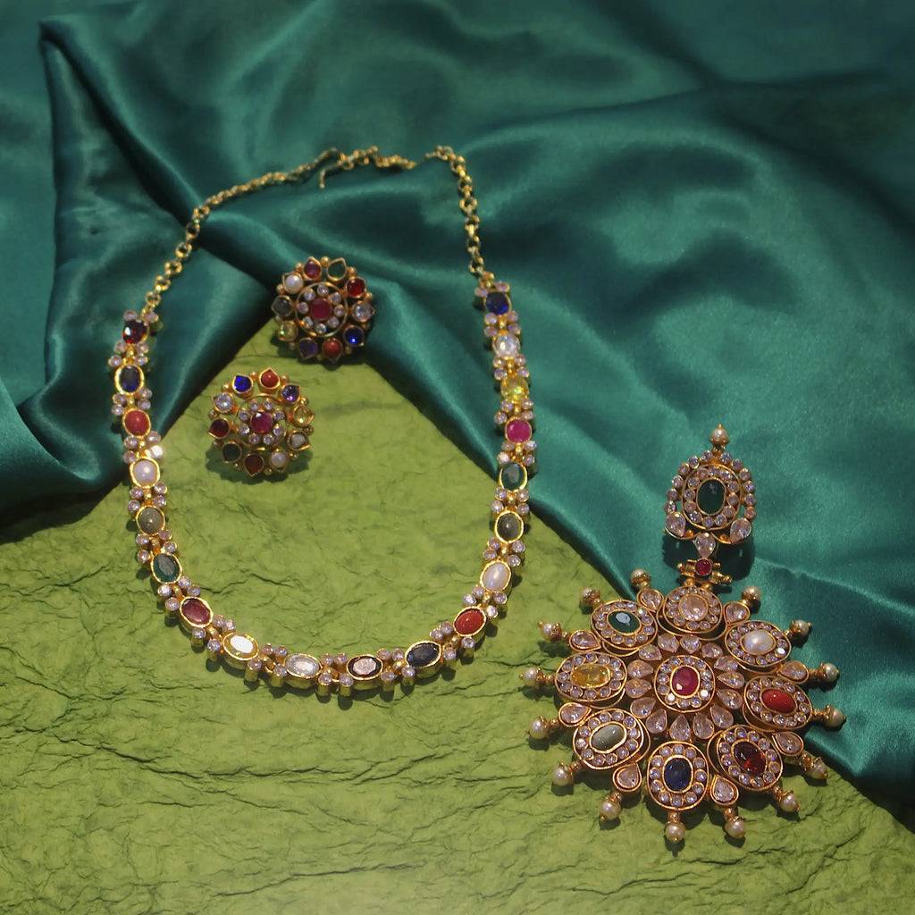 Spoorthi Necklace Set – 2-in-1 Design with Detachable (Peadant Only)