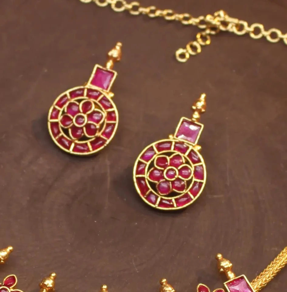 Ambika- Earrings (Red)