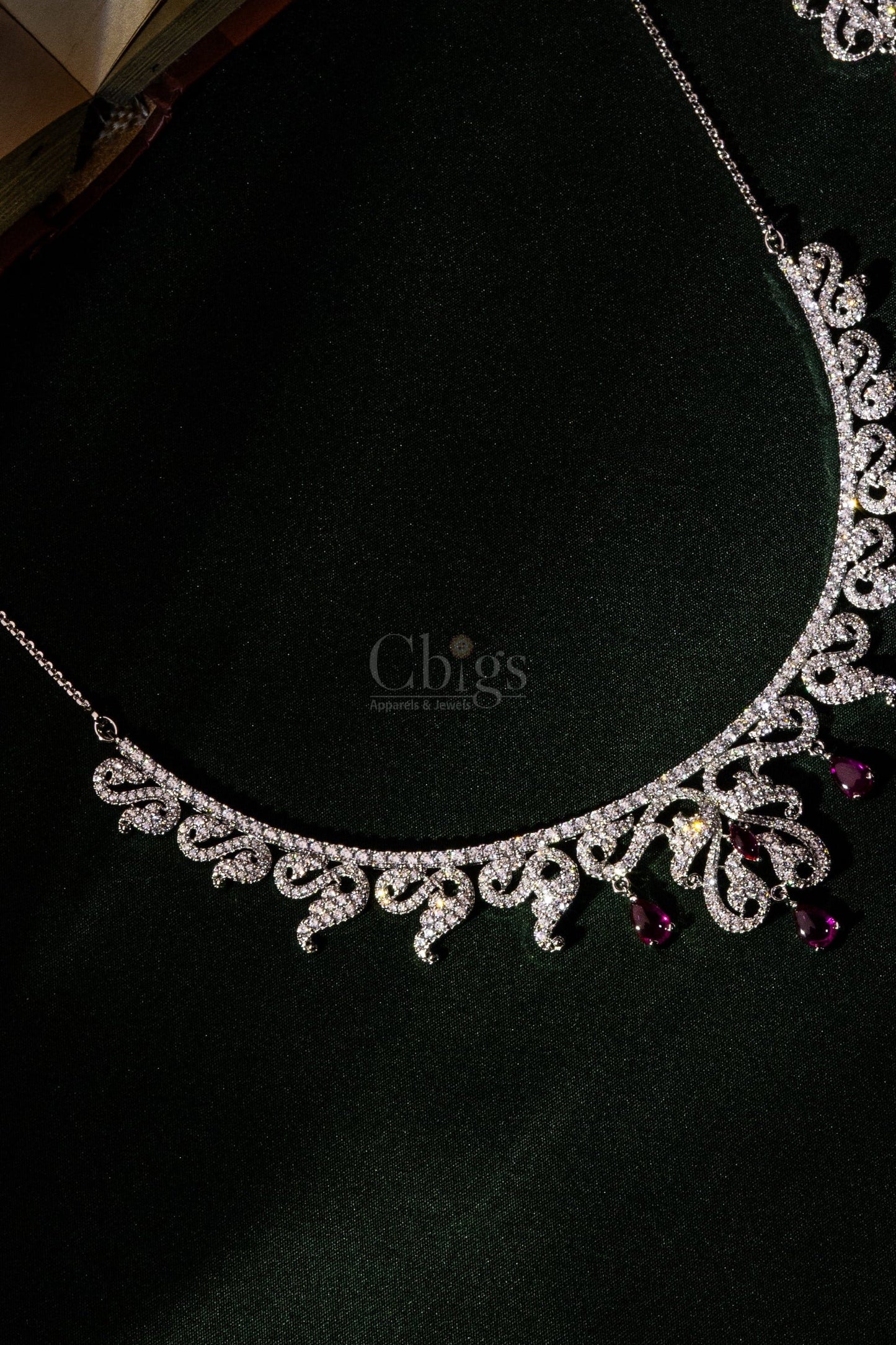 Crimson Royale Diamond Crush Necklace Set
