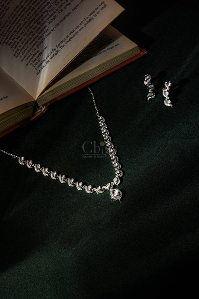 Moonlit Paisley Diamond Crush Necklace Set