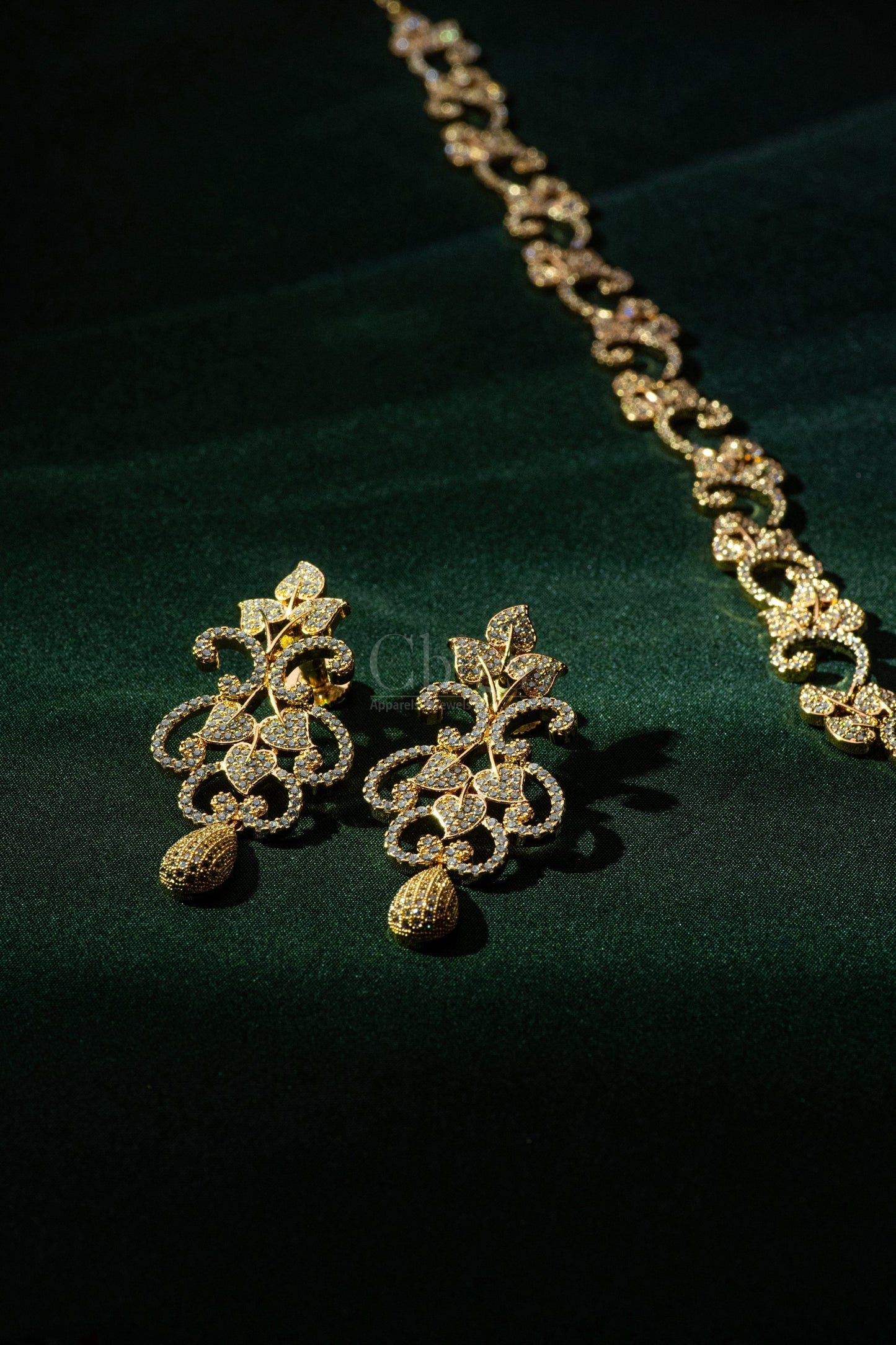 Radiant Teardrop Diamond Crush Haram Set