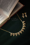 Golden Leaf Trail Diamond Crush Necklace Set