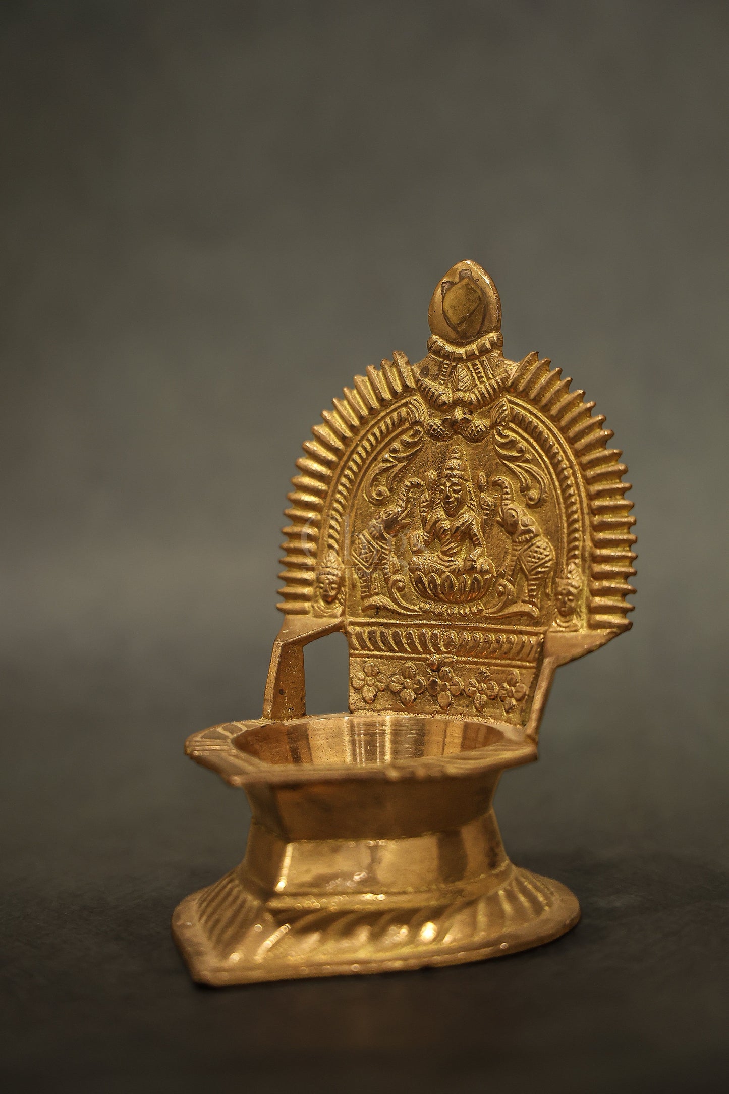 Panchalogam kamatchi lamp elephant