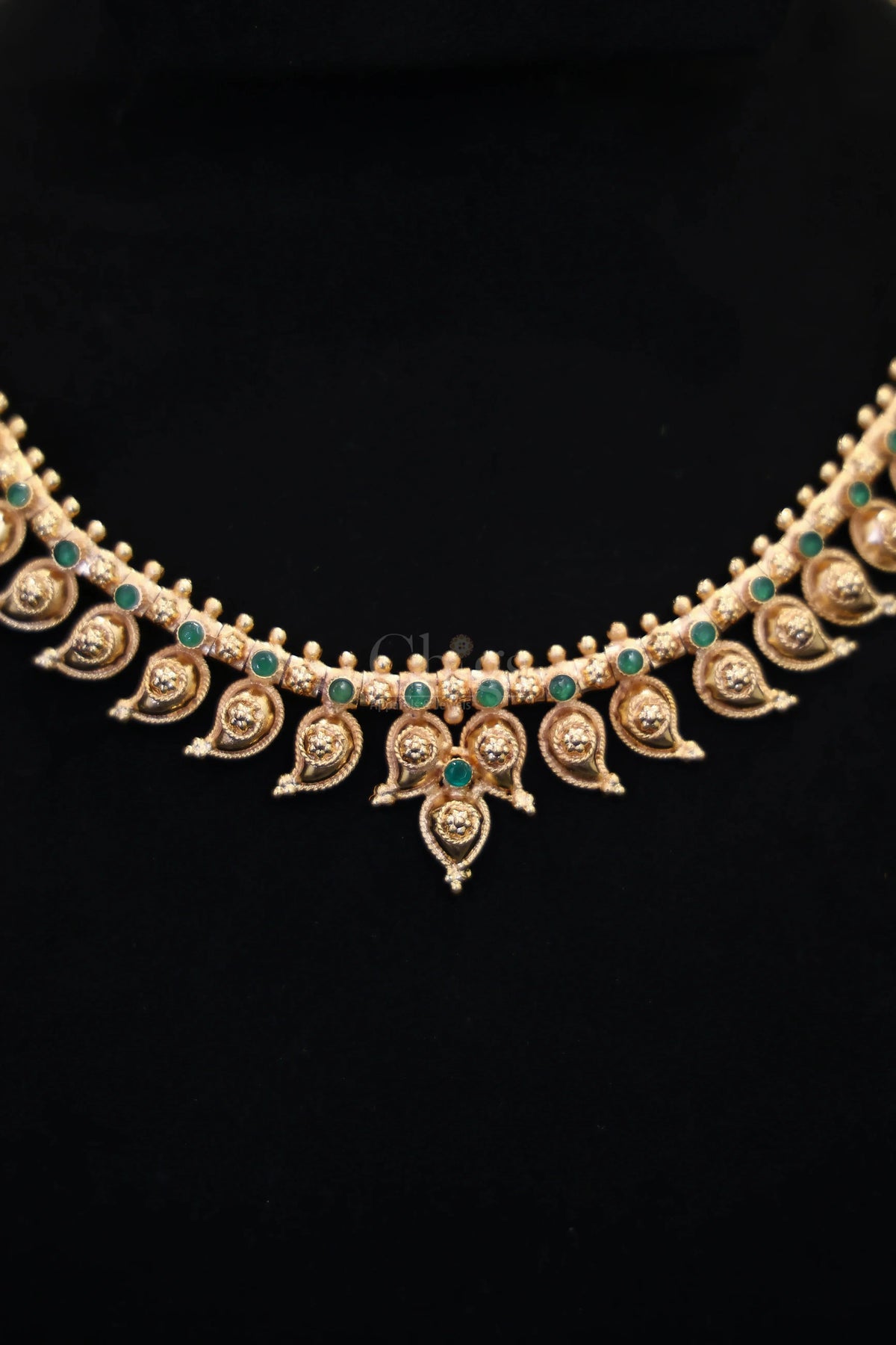 Green Mango Crescent Kemp Necklace