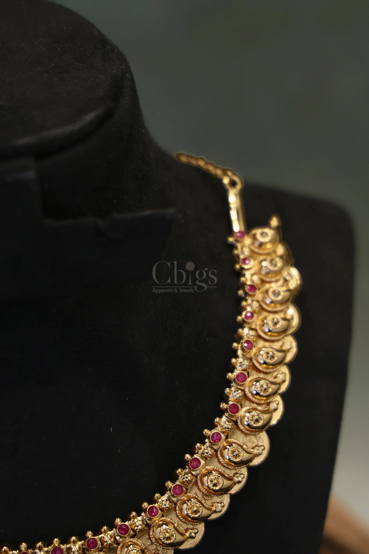 Ruby Stone Mango Crest Kemp Necklace