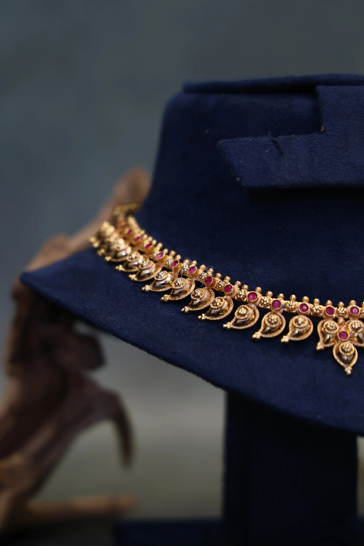 Ruby Mango Centre Drop Kemp Necklace
