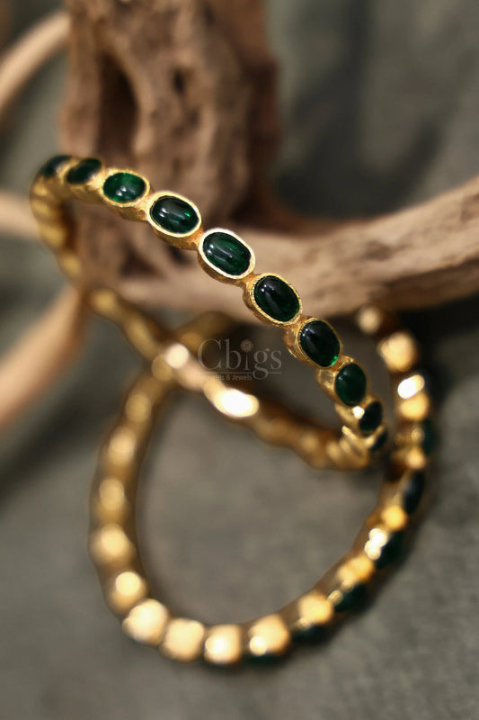Green Oval Kemp Bangle Pair