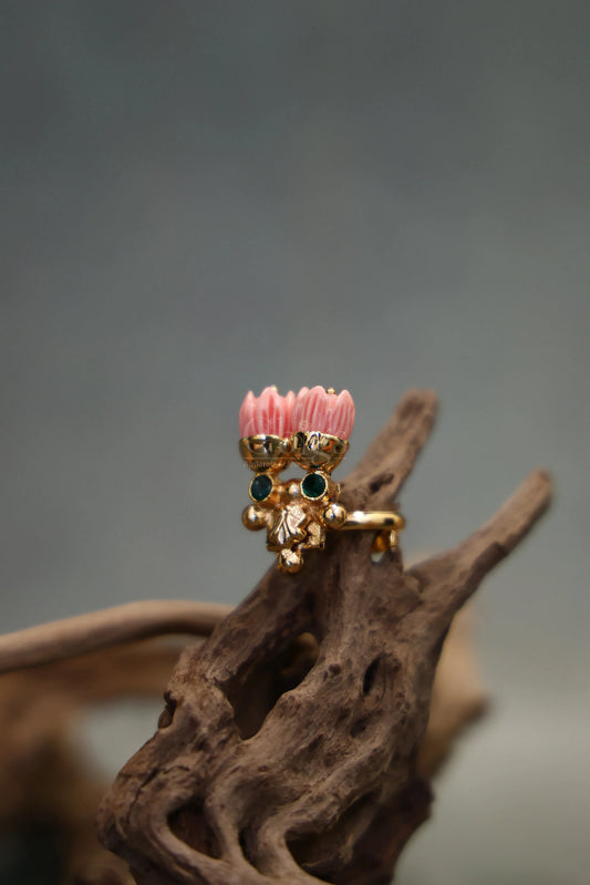 Twin Pink Pavalamalli Green Stone Kemp Finger Ring
