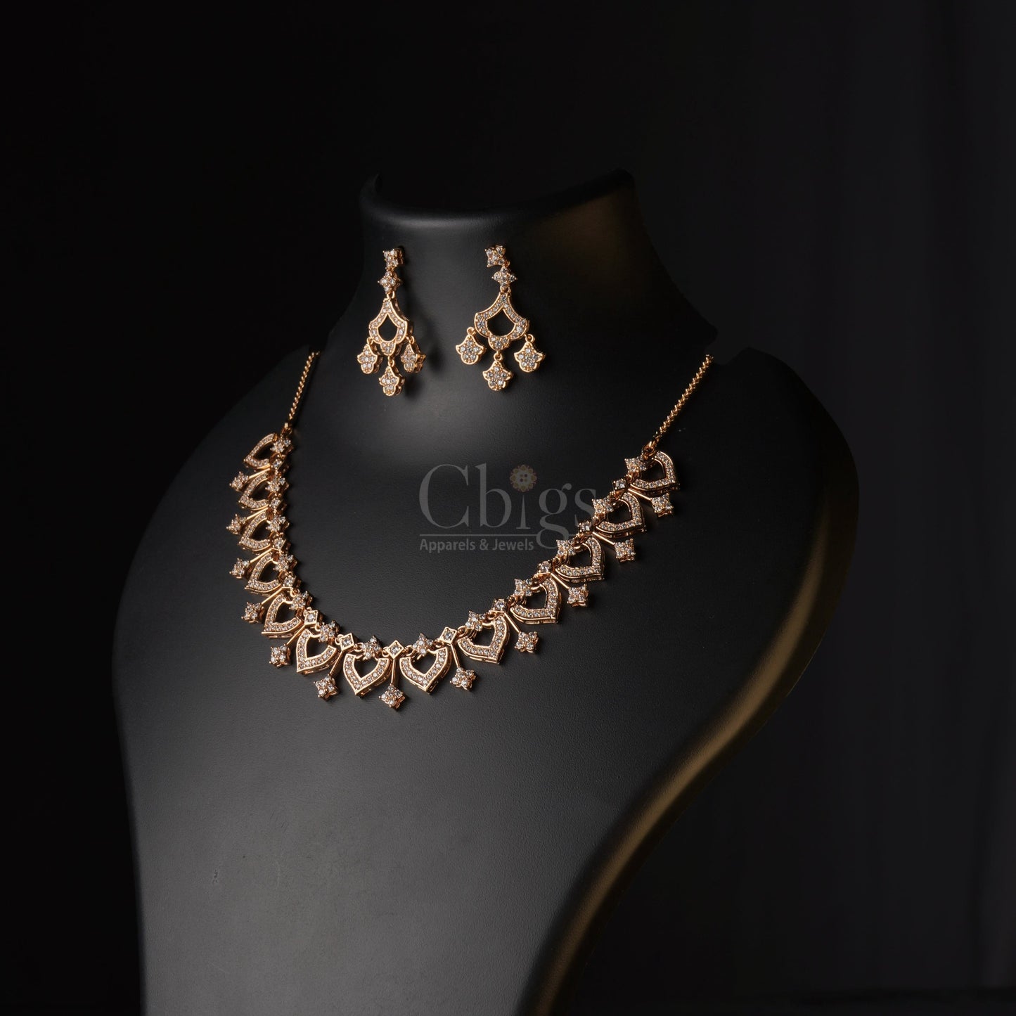 Aarvi Diamond Crush Necklace Set – Sparkle in Every Curve