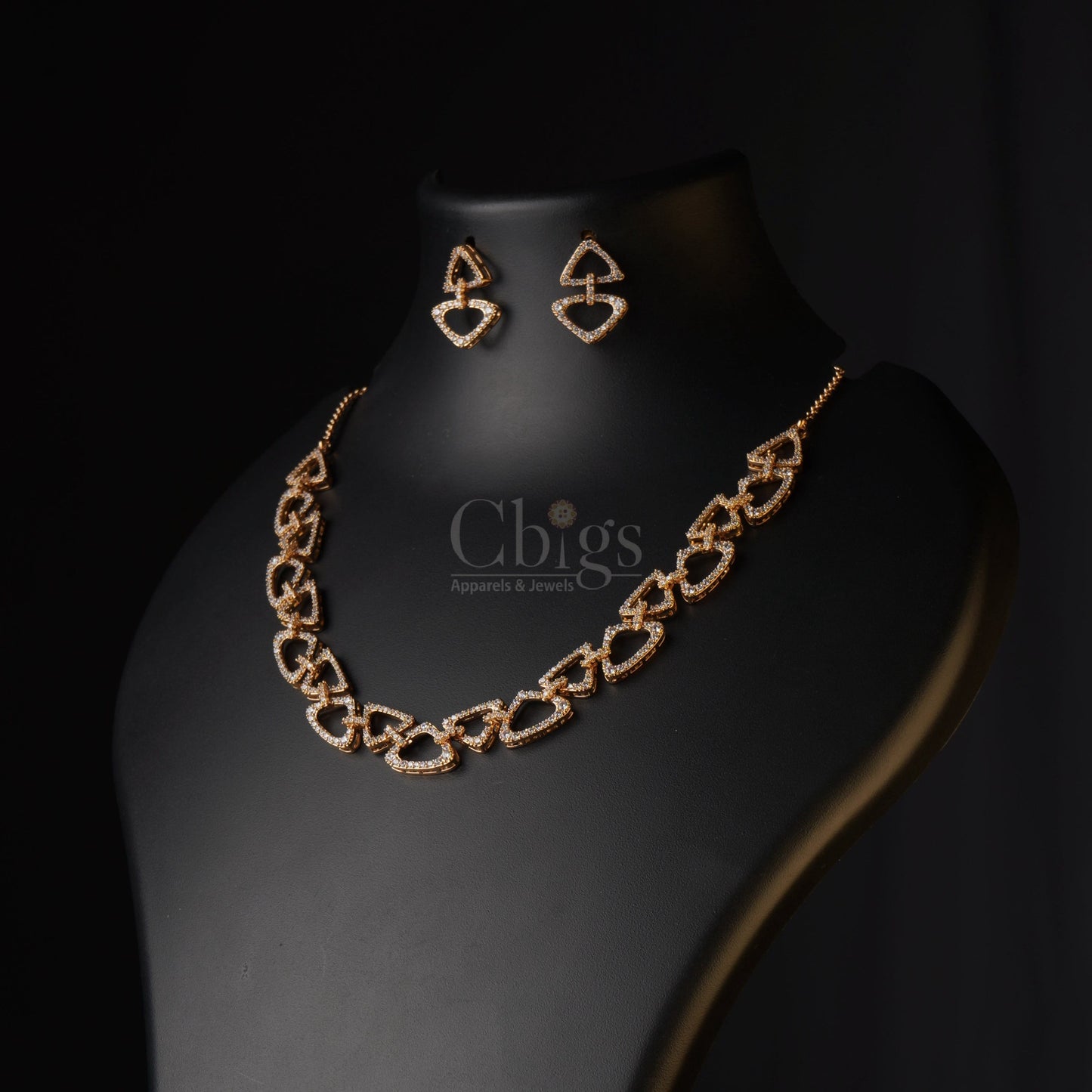 Syrah Diamond Crush Necklace Set – Modern, Sleek & Sophisticated