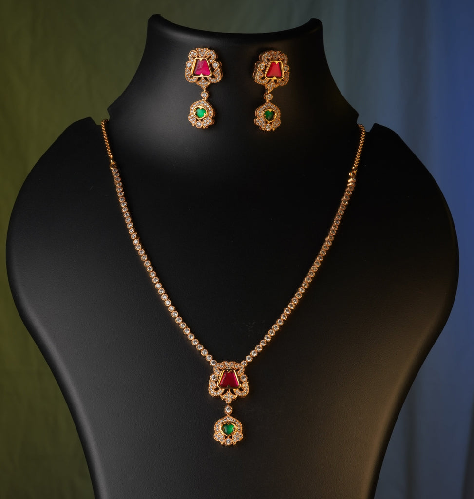 Simple single stone MILI diamond like necklace