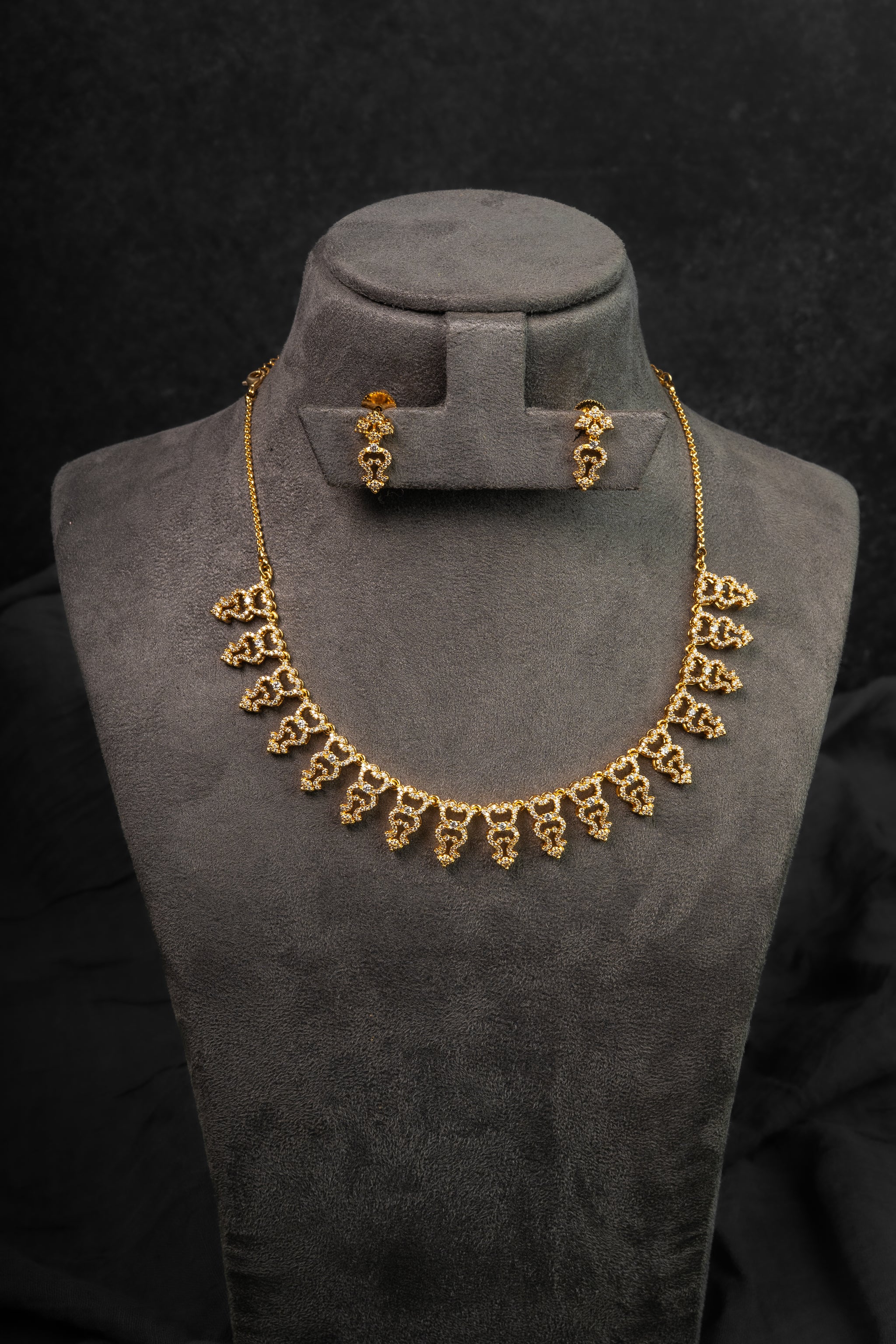 Crystal Link Diamond Crush Necklace Set (A-563)