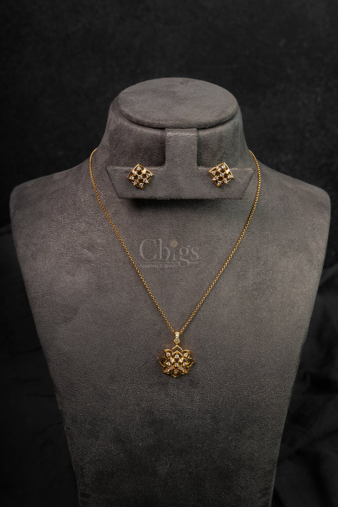 Royal Floral Cluster Diamond Crush Pendant Set (PS-261)