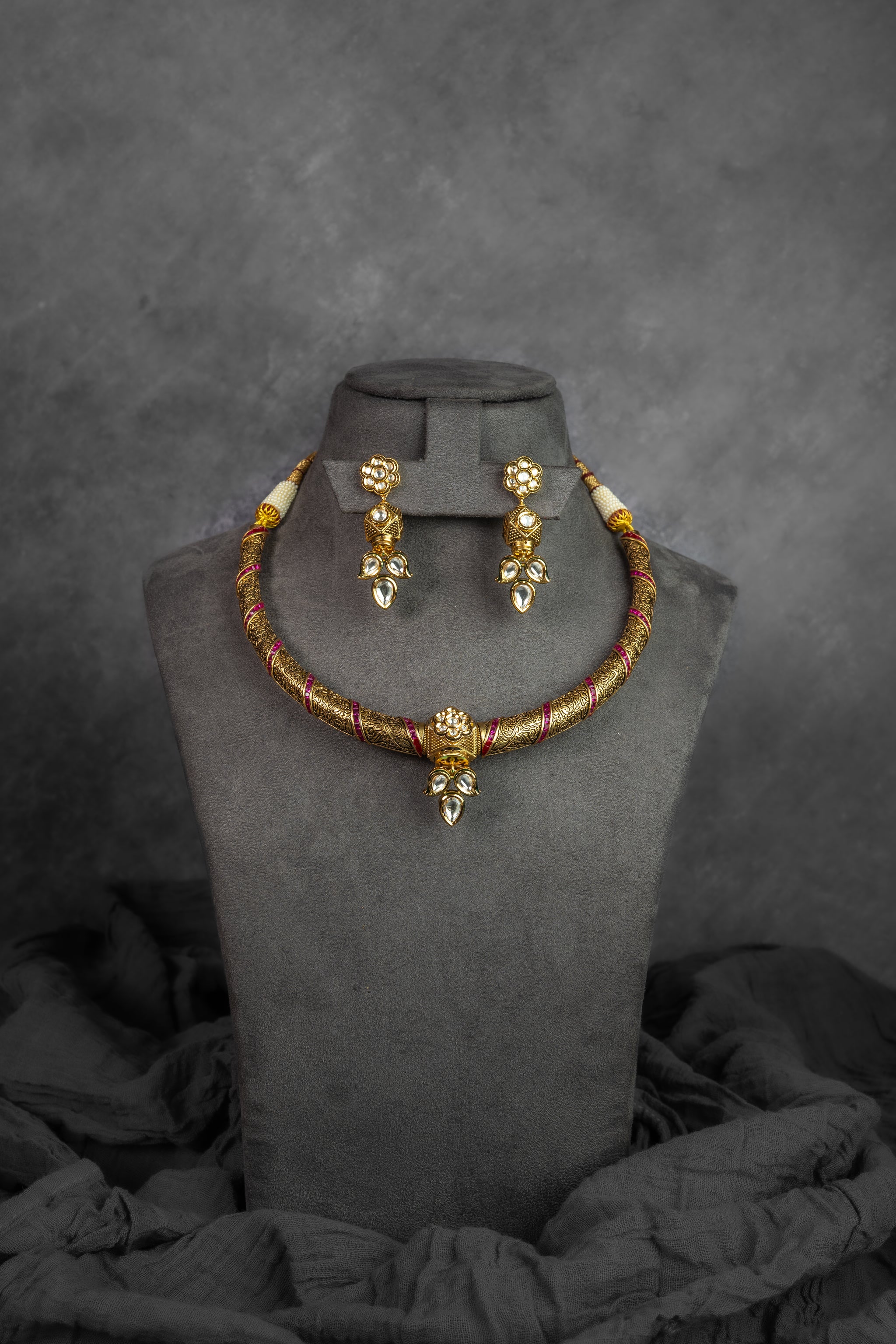 Beaded Pendant DC Kundan Set
