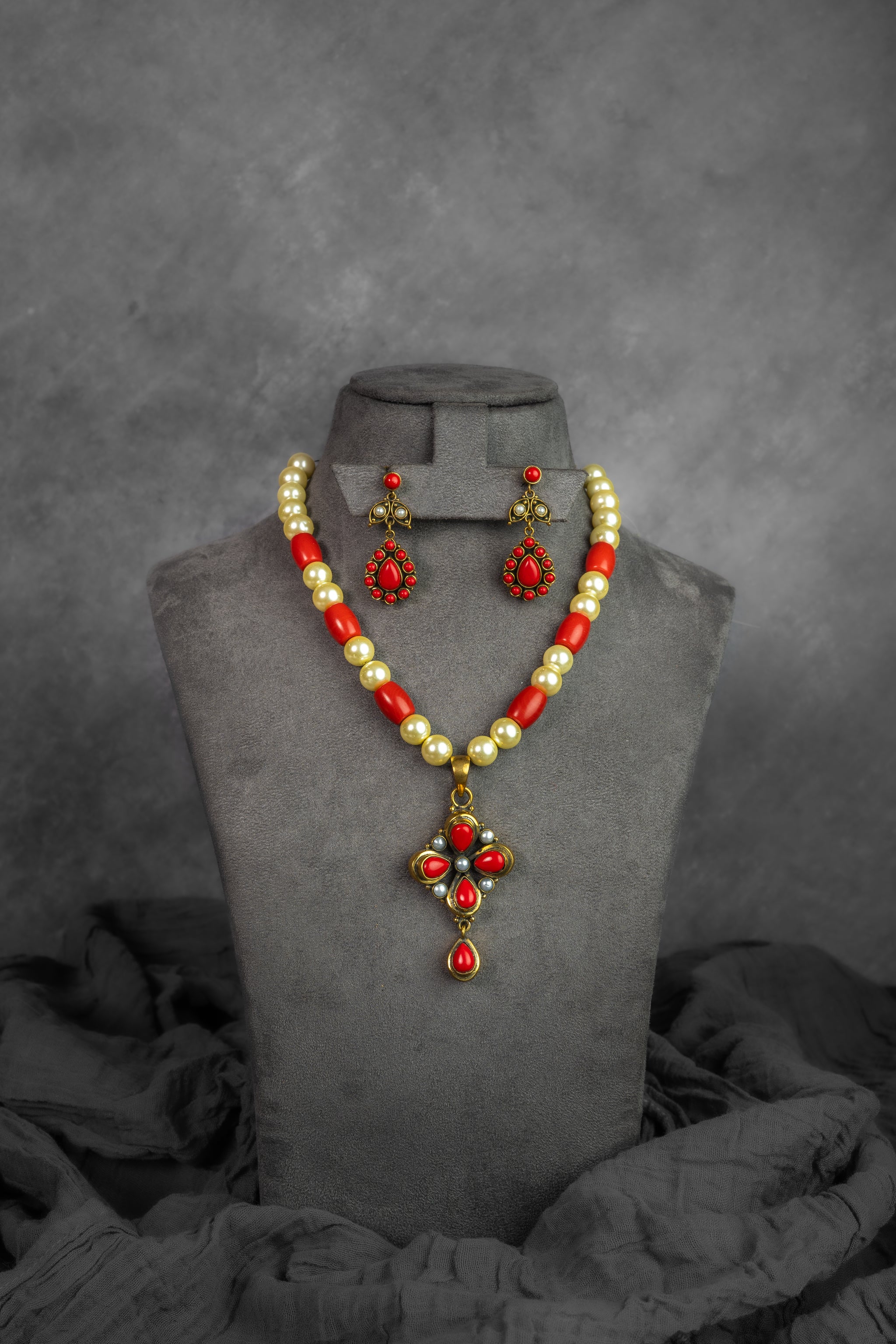 Pearl Coral Beaded Necklace Set 