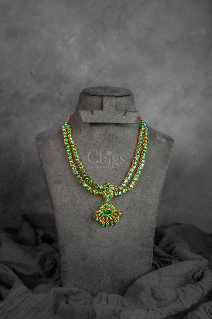 Emerald Kemp Bridal Necklace