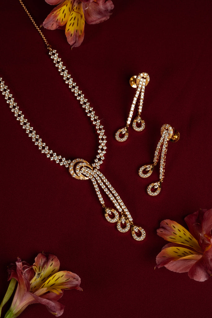 Infinity Knot Diamond Crush Necklace Set (A-256)