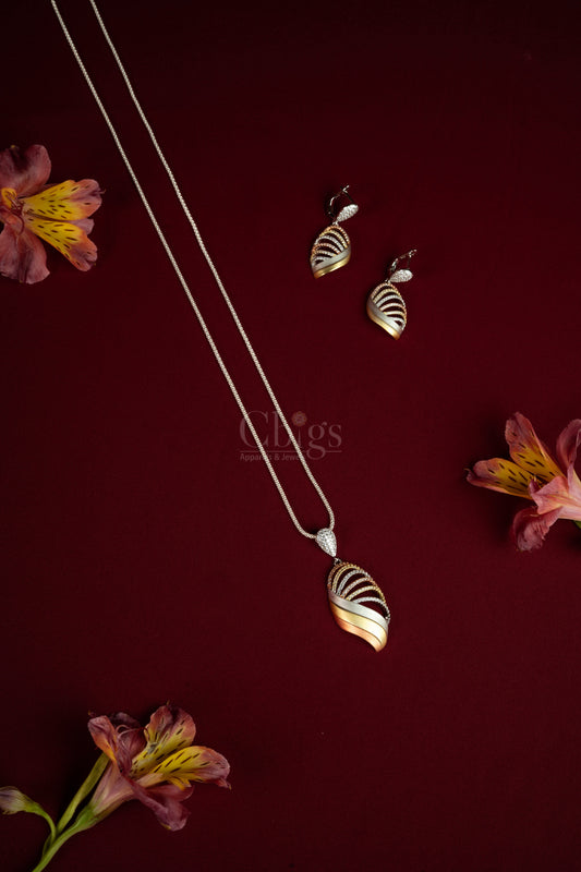 92.5 Silver Diamond Crush Pendant Set