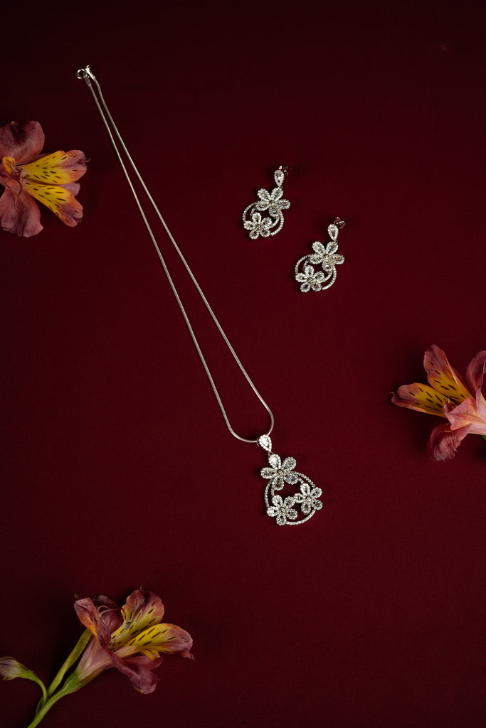 92.5 Silver Diamond Crush Pendant Set
