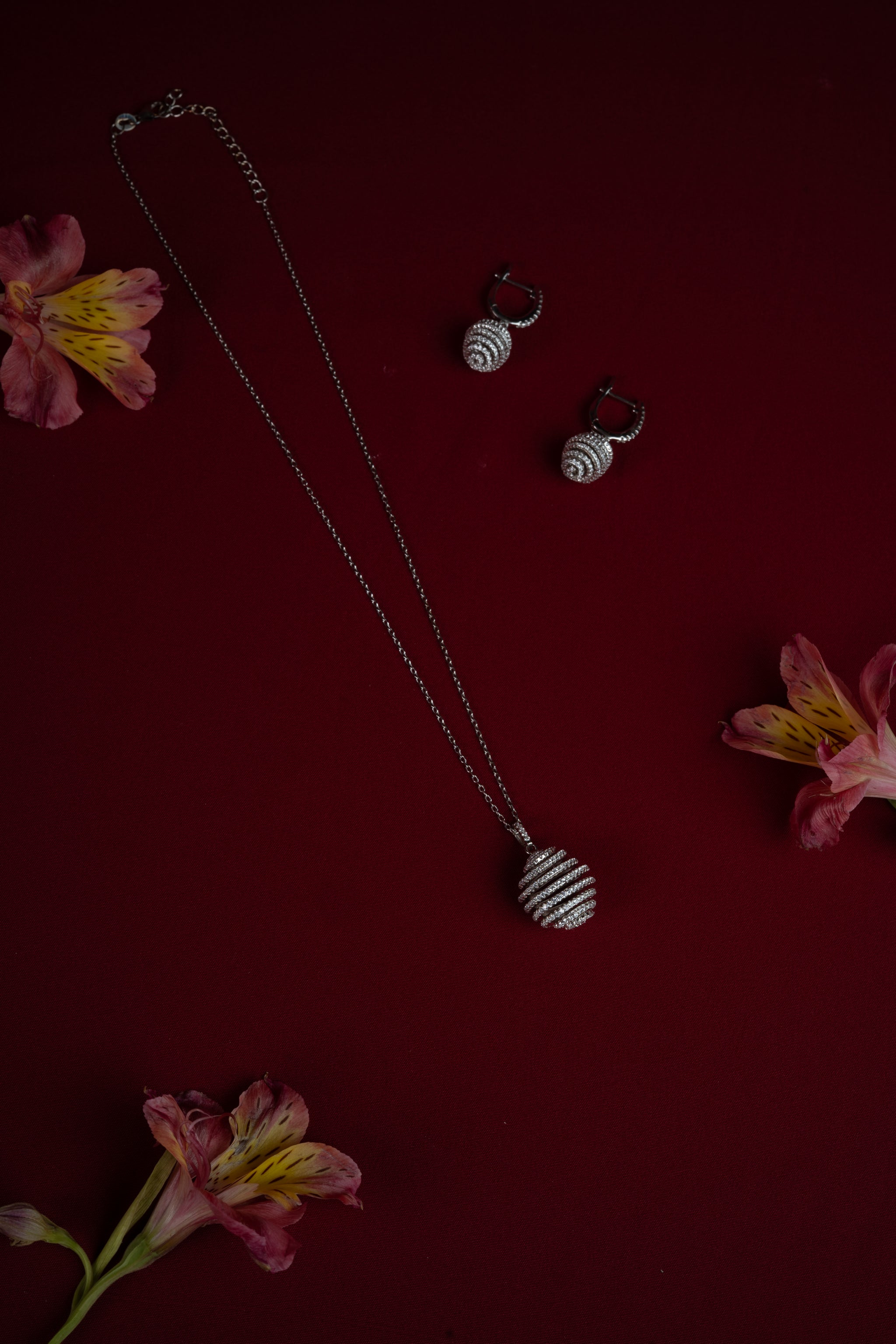 92.5 Silver Diamond Crush Pendant Set