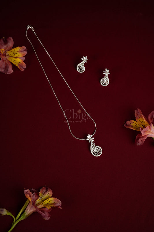 92.5 Silver Diamond Crush Pendant Set