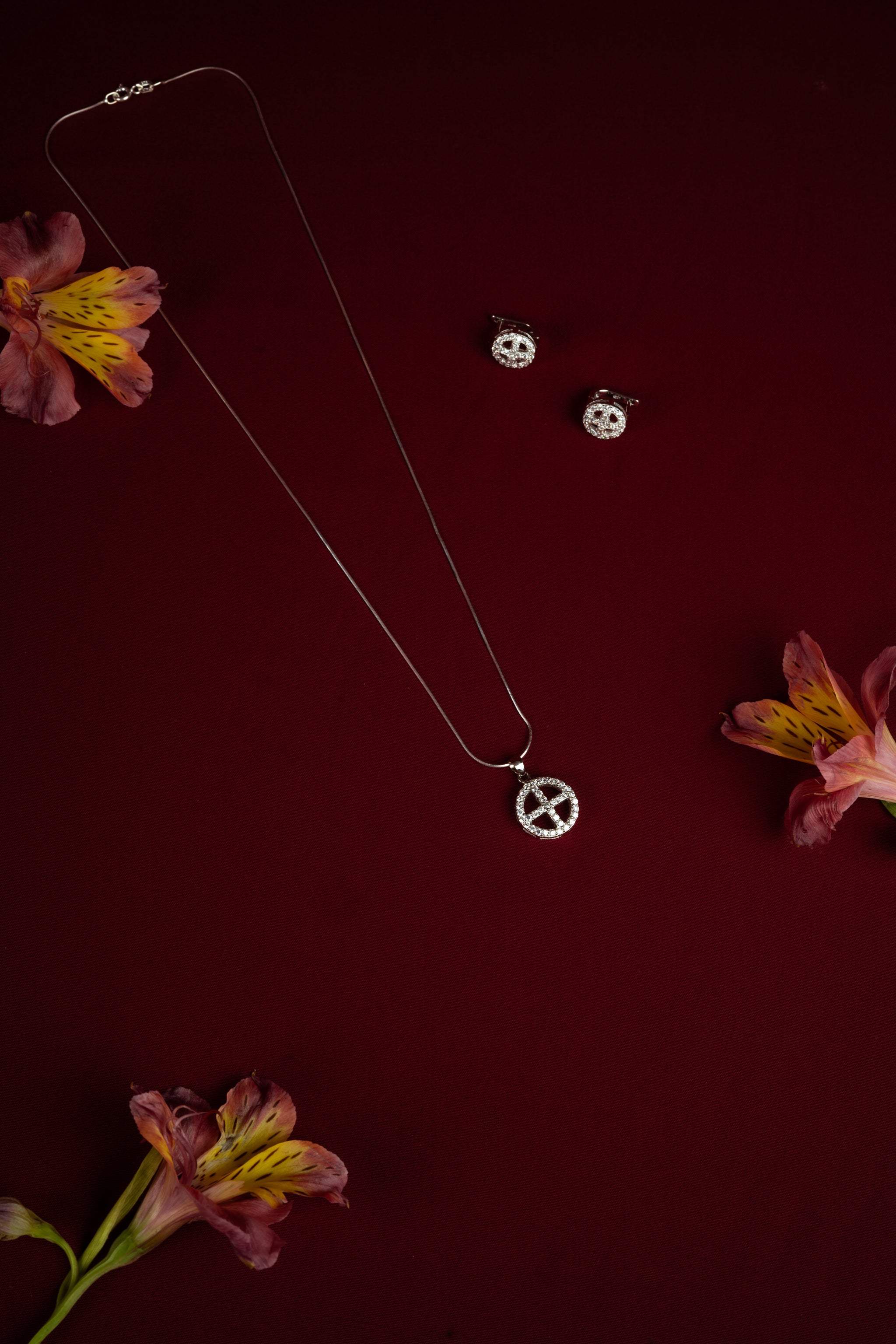 92.5 Silver Elegant Pendant Set