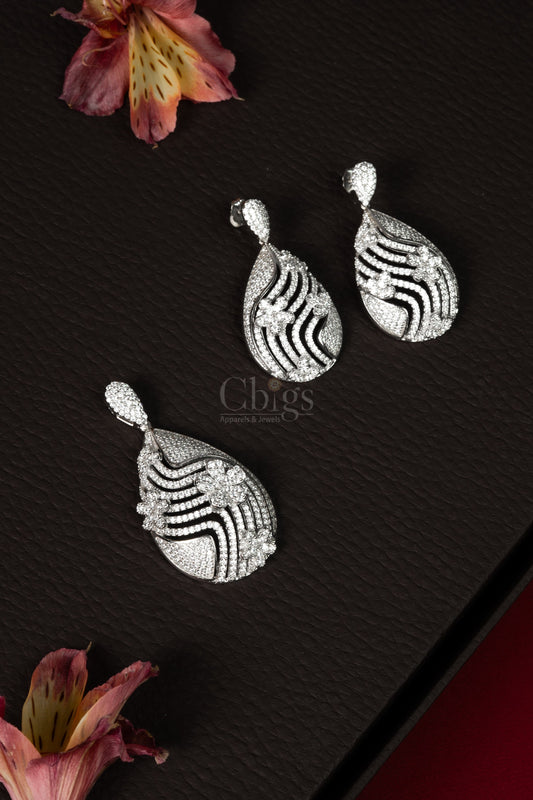 92.5 Silver Minimal Pendant Set