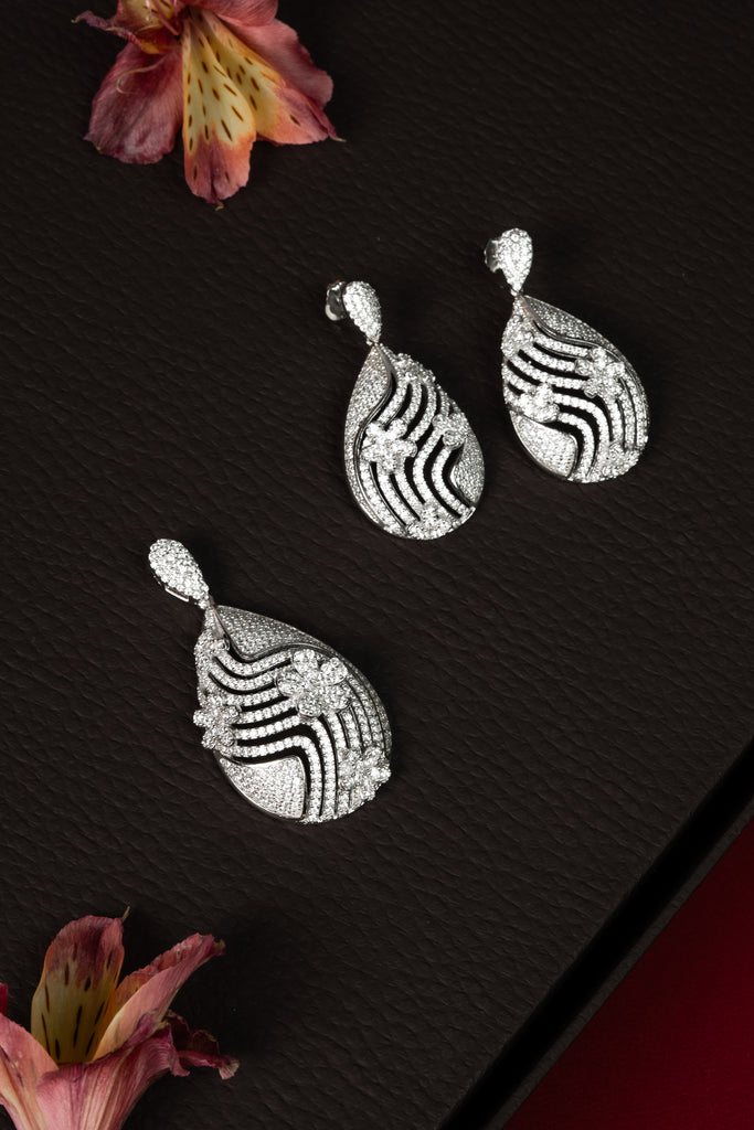 92.5 Silver Minimal Pendant Set