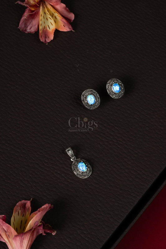 92.5 Silver Blue Stone Pendant Set