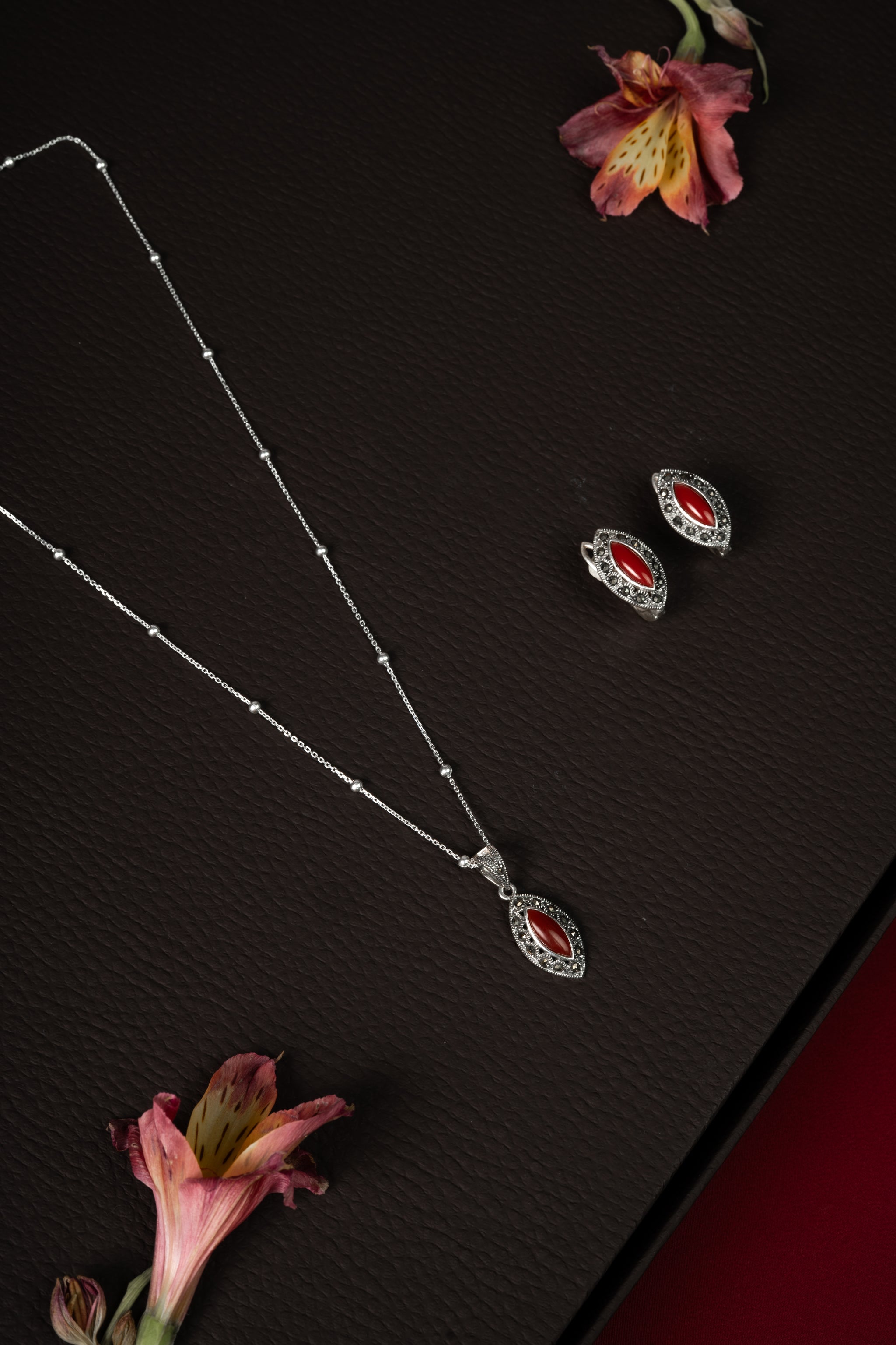 92.5 Silver Red Stone Pendant Set