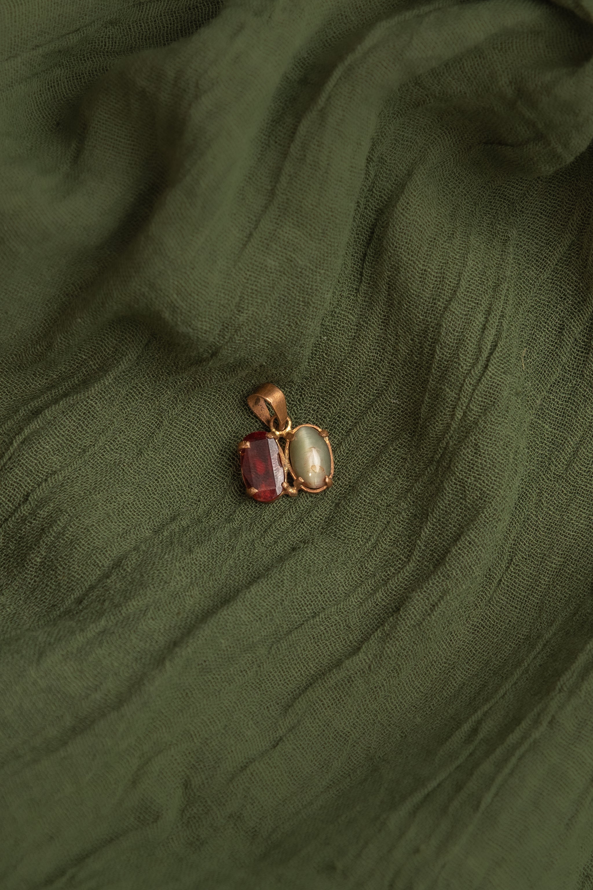 Premium Finish Pendant