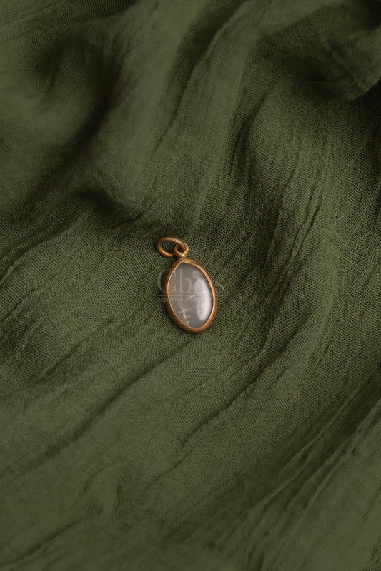 Traditional Design Pendant
