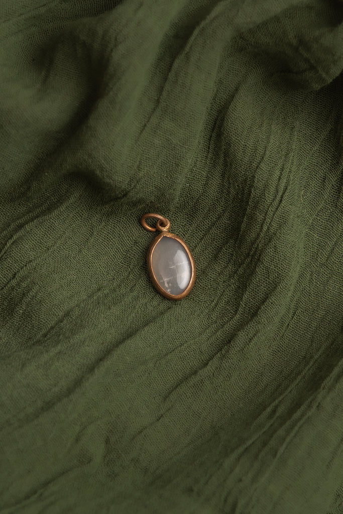 Traditional Design Pendant