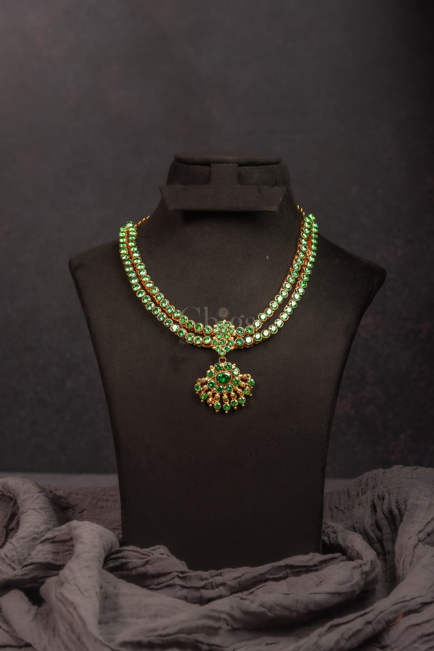 Emerald Double Line Kemp Attigai Necklace